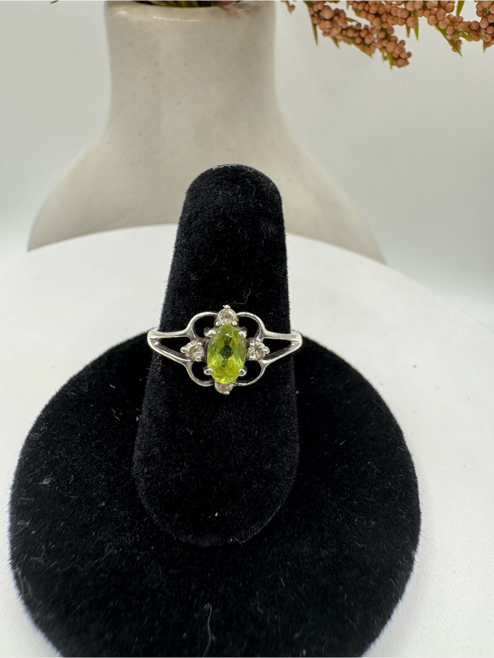 Vintage Peridot CZ Sterling Silver Ring (Size 7)